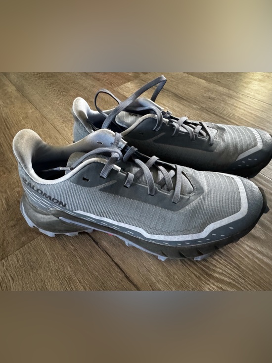 Salomon Shoes - Salomon Women’s Trail Running Shoes - Blue Size 8